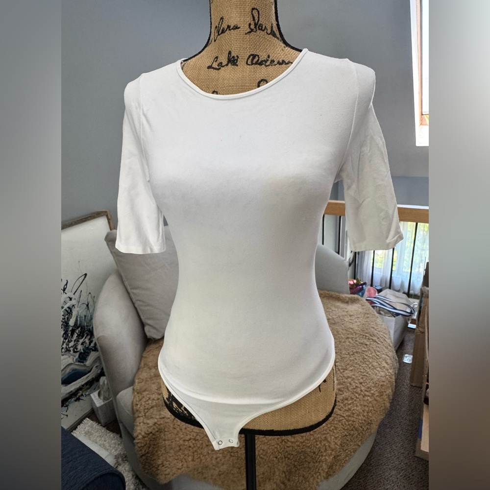 NWT basic white bodysuit
